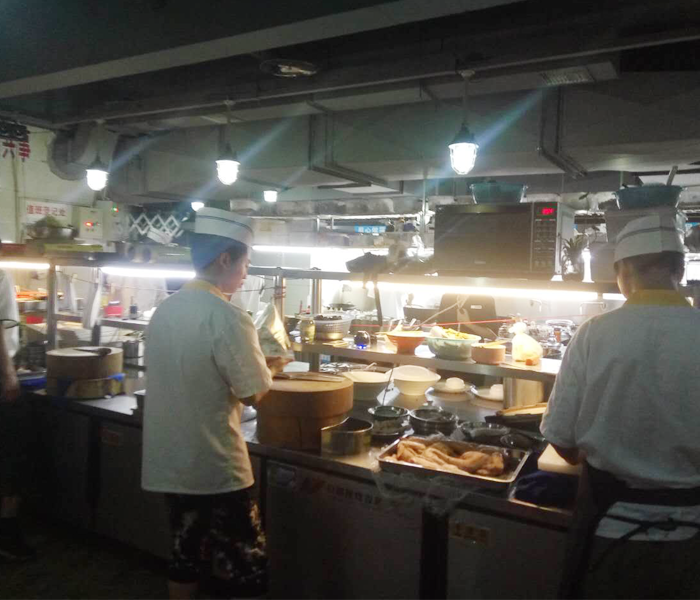 成都香四海中餐厅厨房设备项目图片2