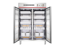 成都厨房设备知名厂家告诉你厨房消毒柜使用注意事项