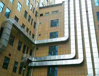 成都商用厨房设备厂告诉你如何科学防止烟道积油起火