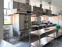 大型厨房设备厂家告诉你食堂厨房设备清单包含哪些设备