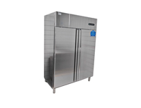 酒店不锈钢厨具设备厂家告诉你冰柜的日常维护和安全注意事项