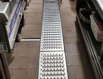 酒店厨房设备厂家告诉你商用厨房三防设施和光照卫生有什么要求